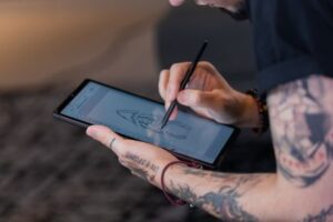 How Does a DEX Work? A Beginners Guide to Decentralized Trading